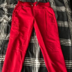 Figs small red joggers